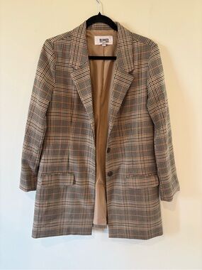 BB Dakota Plaid Tailored Long Blazer in Tan and Black